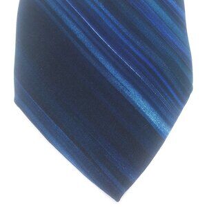 Andre Valentino Tie